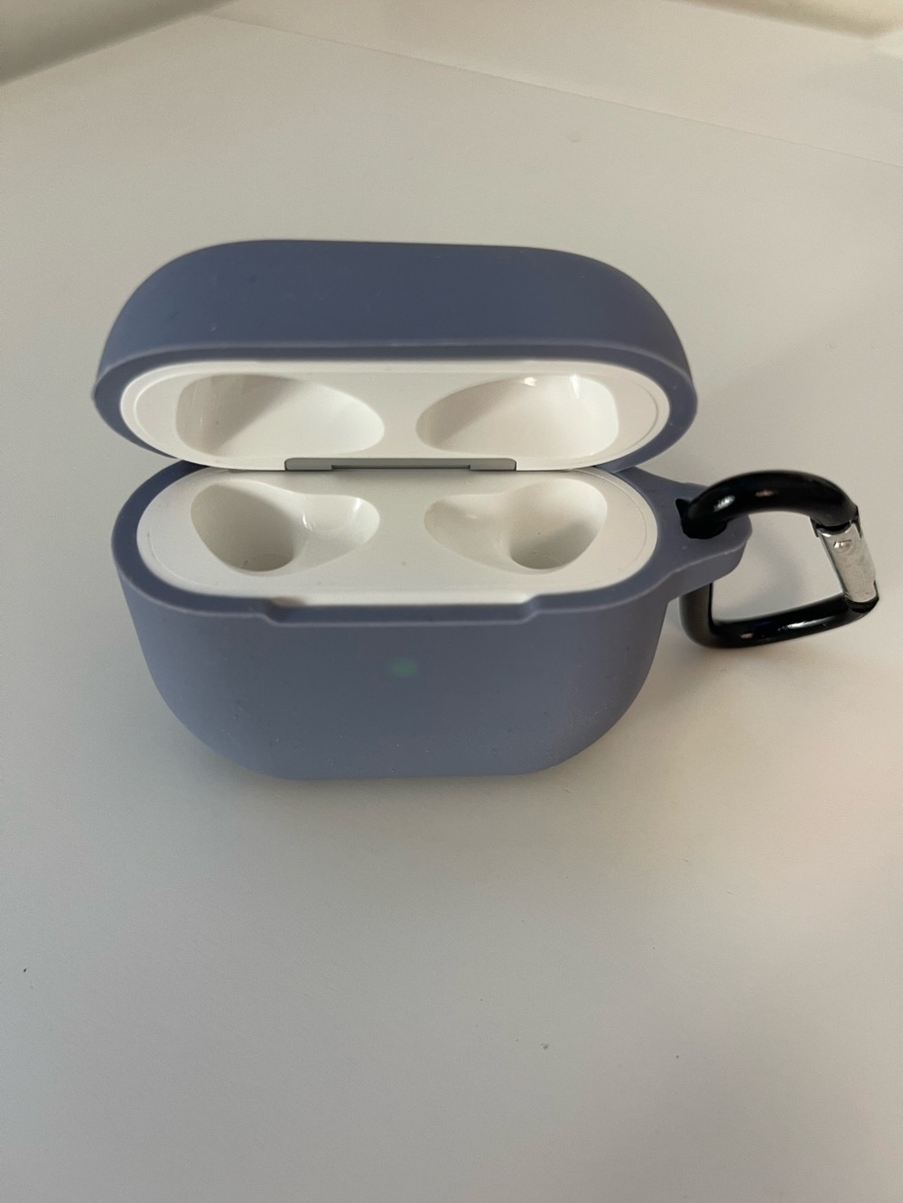 Apple Airpods 3rd Gen Charging Case and Silicone Case